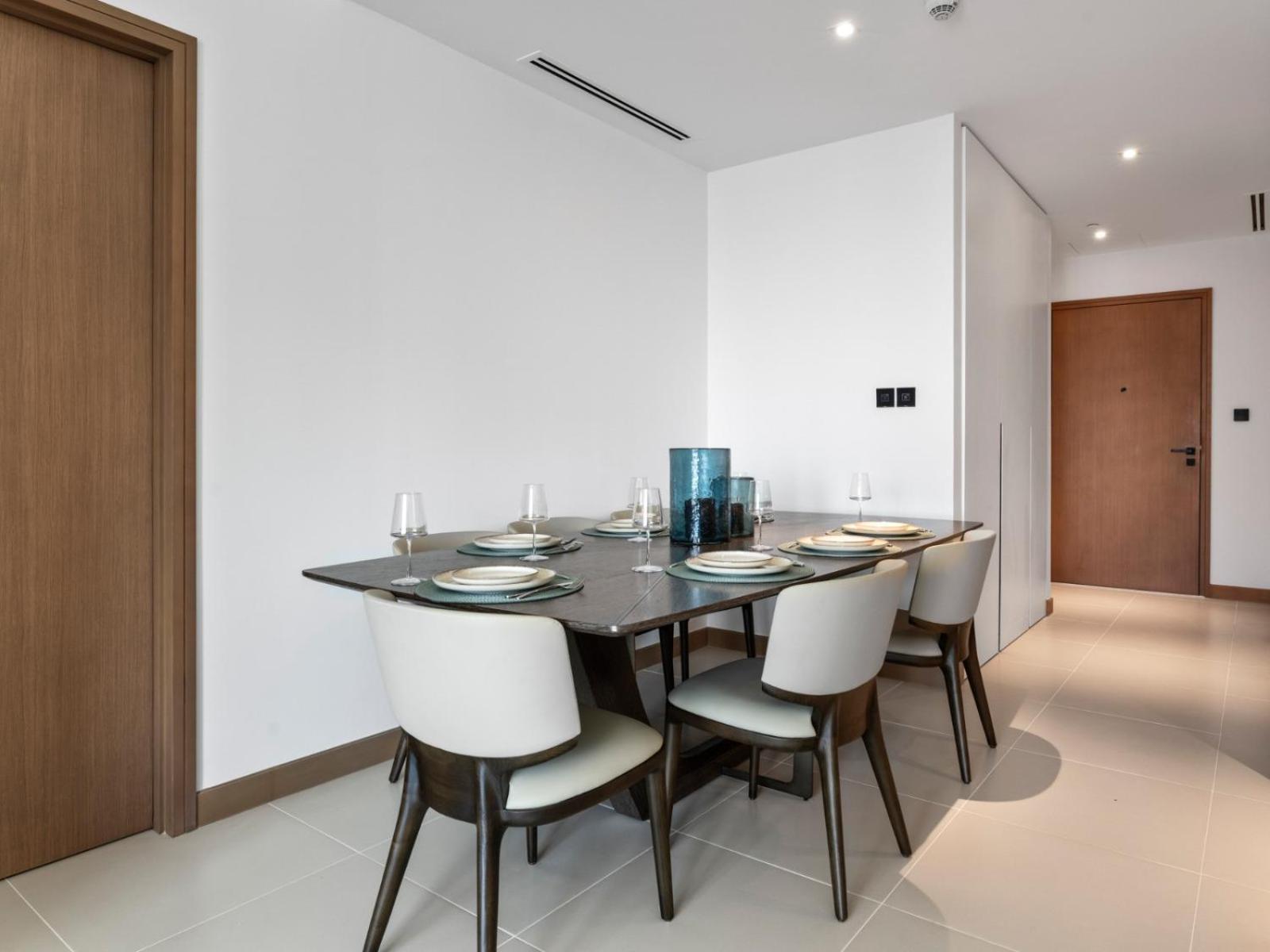 Contemporary 3br With Stylish Interiors - Vida Marina 28 Apartment *