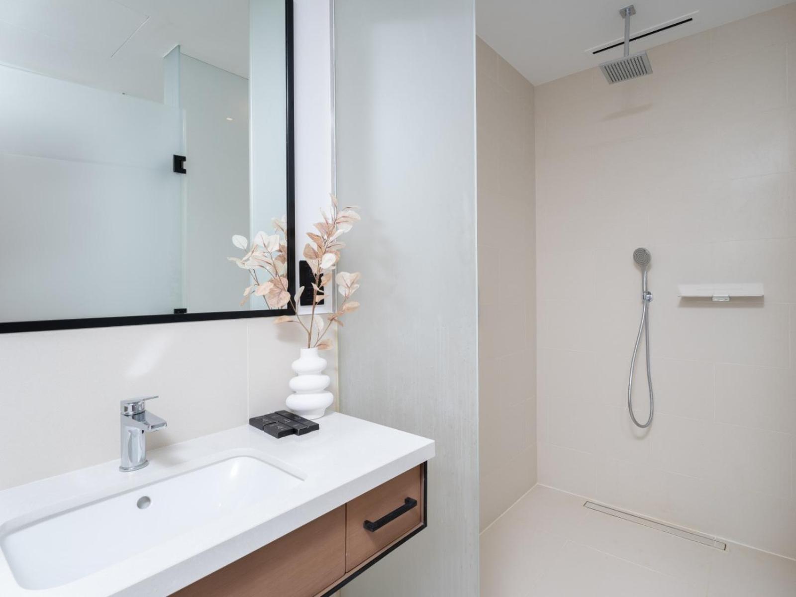 Contemporary 3br With Stylish Interiors - Vida Marina 28 Apartment